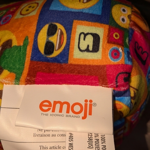 NEW Emoji Plushie - Picture 3 of 4